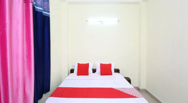 OYO 13127 Home 2BHK Hill View Solan, Prenota Residence Solan 