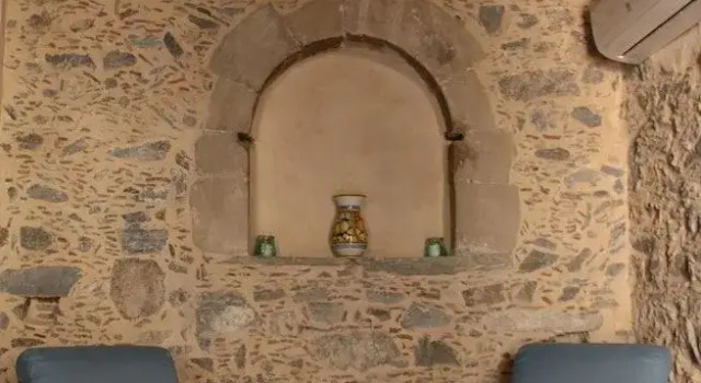 Due Sicilie Maison de Charme, Buchen Sie Hotel Casalvecchio Siculo Sizilien