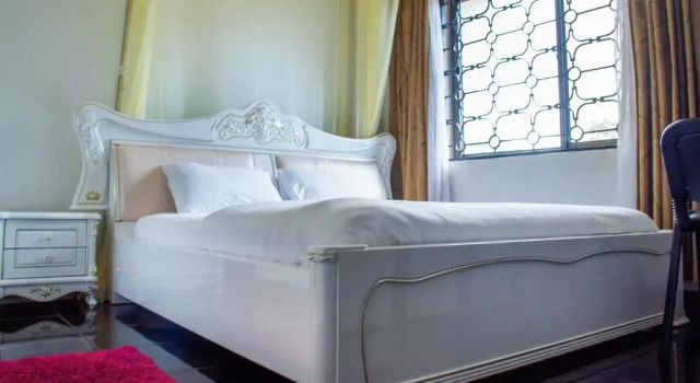 Alfa Hotel Munyonyo