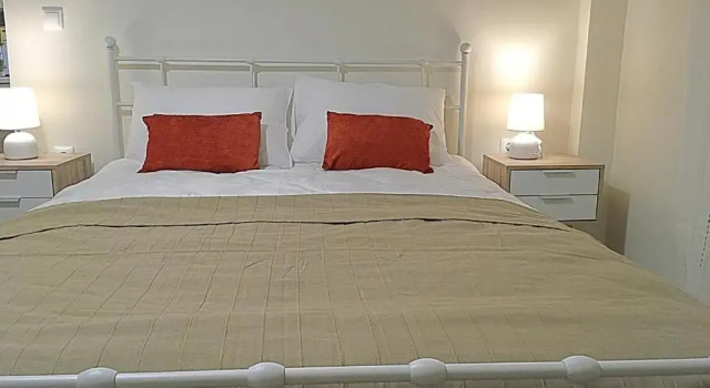 Студия Demeliza Apartments