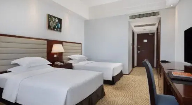 Номер Standard Shanghai Paradise Hotel