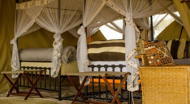 Mawe Luxury Tented Camp, Prenota Campeggio Parco Nazionale del Serengeti Serengeti