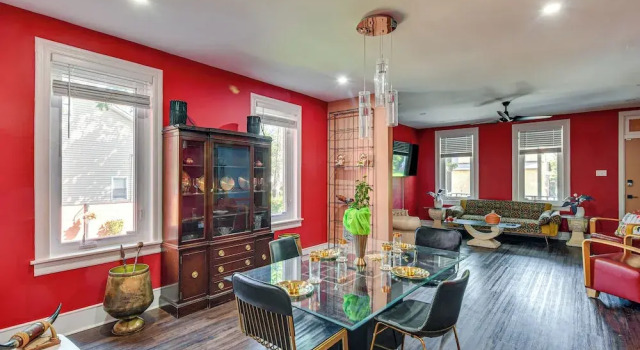 Коттедж Walkable Neighborhood: Updated Morton Home!