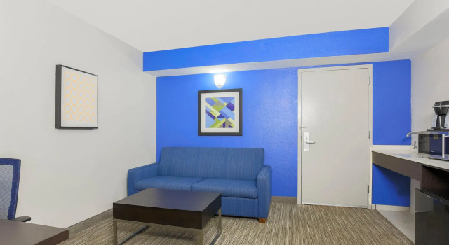 Люкс Holiday Inn Express Miami Airport Doral Area by IHG