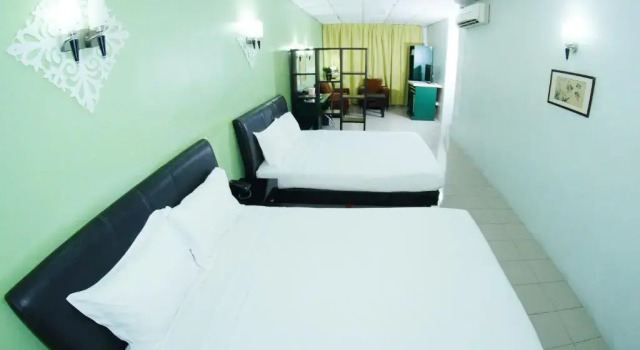 Семейный люкс Dowifi Hotel