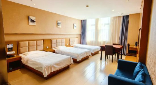 Люкс Ripple Hotel (Harbin Bingxue Big World Kelly Plaza Wanda)