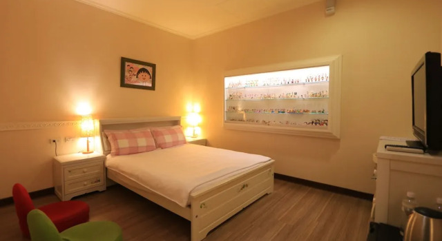 Doll House Lodge
