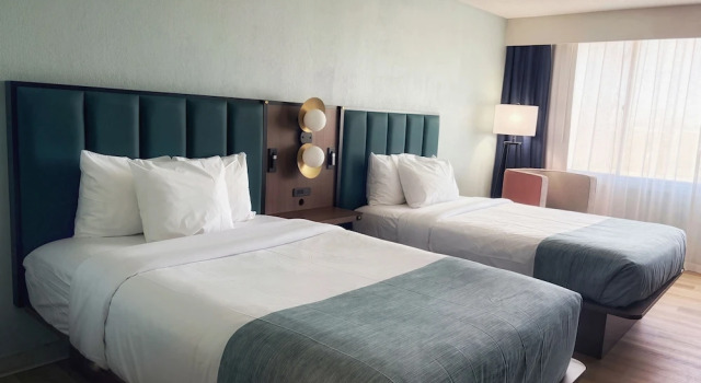 Двухместный номер Standard Indy Hotel