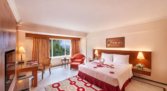 Accord Highland Hotel Ooty, Забронировать Отель Отели штата Тамилнада с завтраком, Завтраки