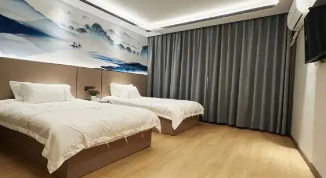 Люкс Deluxe Yongxing Family Hotel