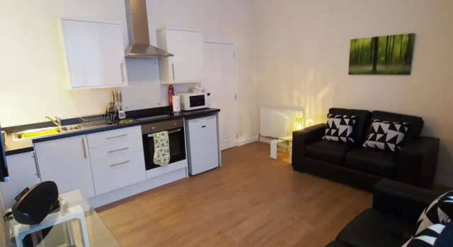 Апартаменты Цокольный этаж c 1 комнатой Wallfield Field Apartments