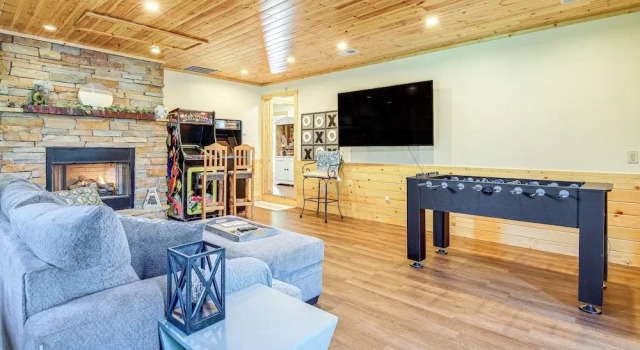 Коттедж Family Sevierville Cottage w/ Game Room & Hot Tub!