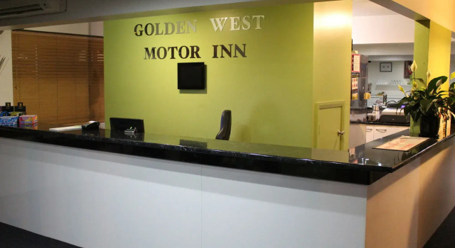 Golden West Motor Inn, Забронировать Мини-отель Отели Даббо с бассейном, Бассейн