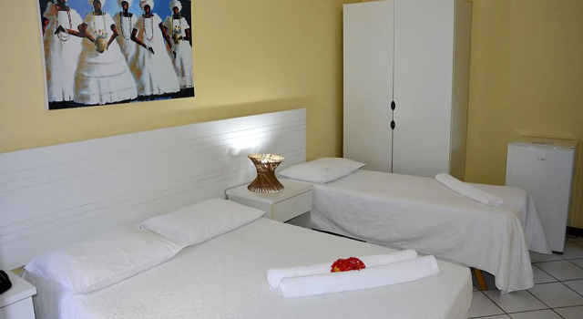 Enseada dos Corais Praia Hotel, Rezervovat Hotel Hotely v Bahia se snídaní, Snídaně