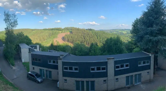 TERRASSES DE MALMEDY Triplex 259 " C EST LA VIE ", Rezervovat Apartmán Hotely v Lutych s parkováním, Parkování