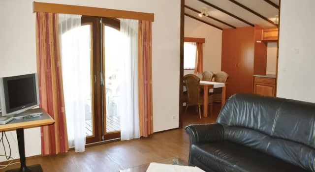 Beautiful Home In Gerolstein With Wifi, Забронировать Отель Герольштайн Vulkan Eifel, 3* 4*