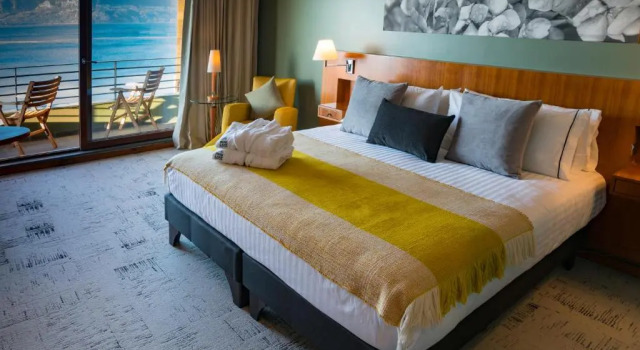 Номер Deluxe Park Lake Luxury Hotel