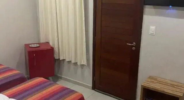 Кровать в общем номере (мужской номер) Noronha Good Vibes Hostel
