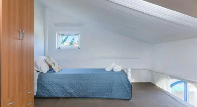Blue Haven Beach Loft Apartment, Забронировать Апартаменты/квартира Отели Острова Корфу с бассейном, рядом с Музей керамического искусства, Бассейн