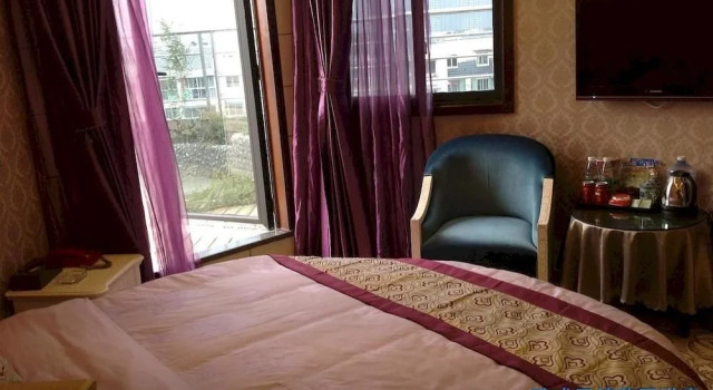 Wenchang Yuntin Fashion Hotel(怡佳优选酒店（德阳高铁站店）), Buchen Sie Hotel Deyang Sichuan
