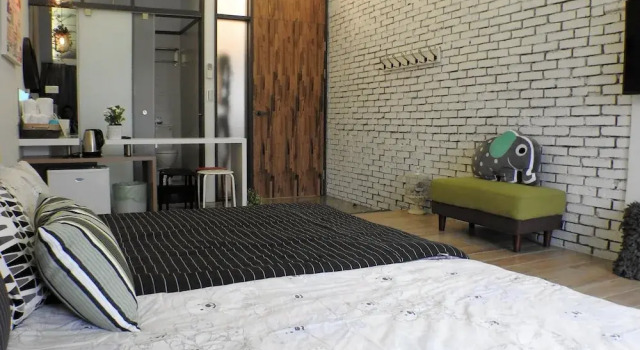Четырёхместный номер Standard c 1 комнатой Tainan Anping House