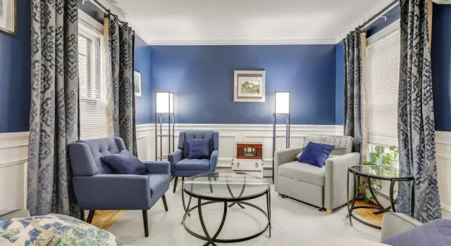 1 Mi to Dtwn Providence: East Side Retreat!