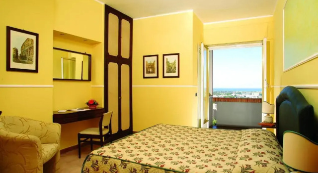 Двухместный номер Standard с балконом и с видом на море Hotel Tarconte