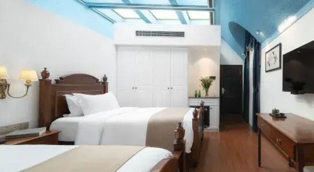 Люкс с 3 комнатами с видом на море Gulangyu Chuncao Fragrance Seaview Villa (Sanqiutian Wharf Branch)