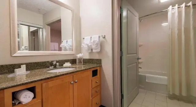 Двухместный люкс Residence Inn by Marriott Worcester