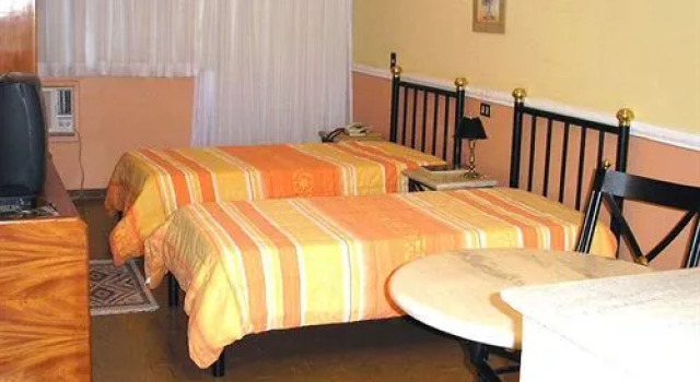 St. Winifreds Hotel, Varaa Hotelli Morecambe Lancashire