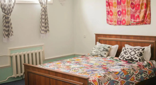 Guest House Ikathouse, Забронировать Гостевой дом Маргилан Ферганская область