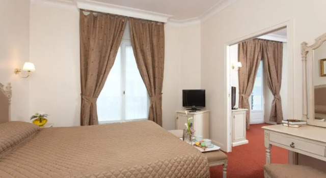 Люкс Grand Hôtel Moderne