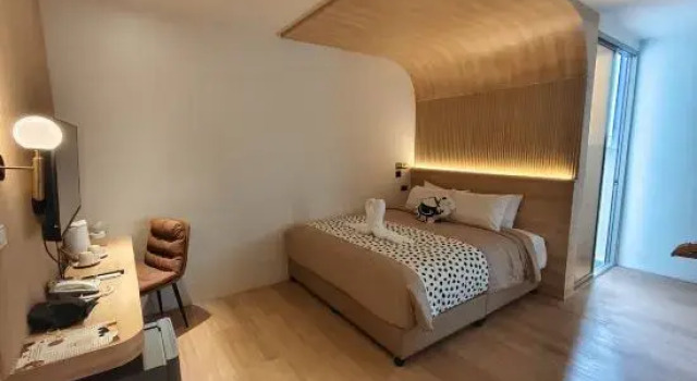 Люкс Polkadot Hostel