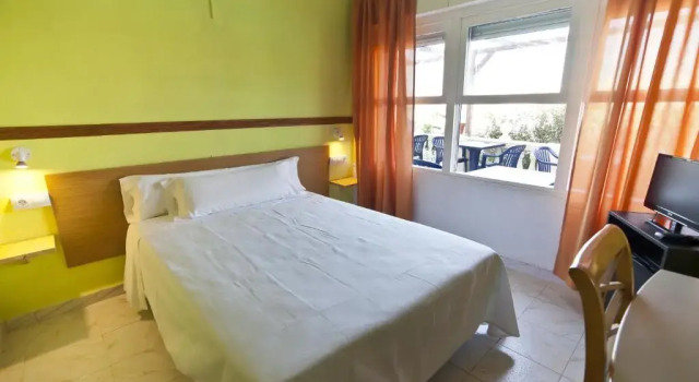 Одноместный номер Economy Цокольный этаж Cala Bona y Mar Blava