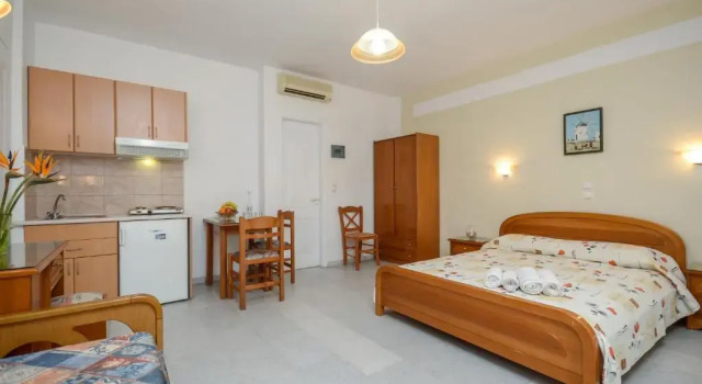 Antonia Studios