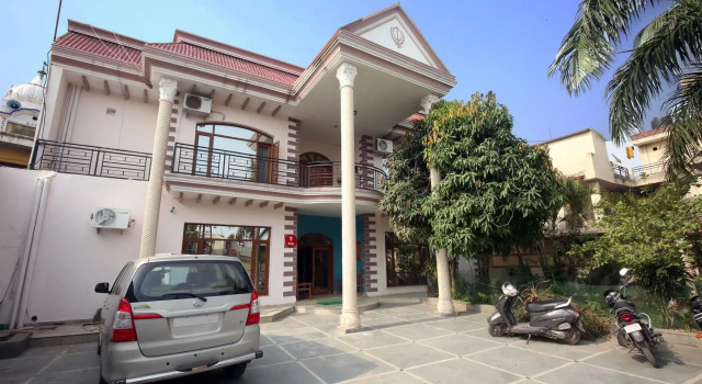 Hotel Palm House