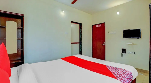 Hotel Seven Hills, Забронировать Отель Отели штата Махараштры 3 звезды, 3*