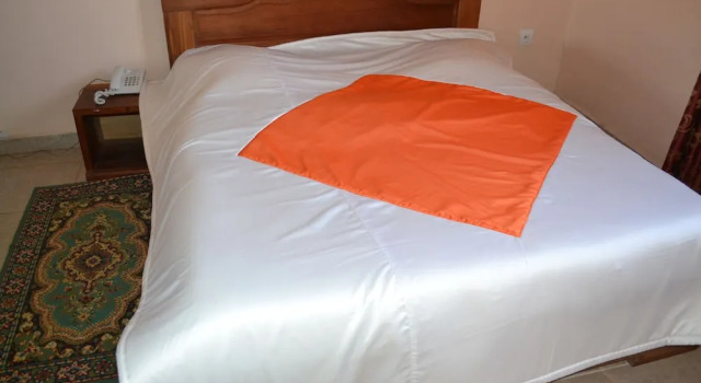 Hotel de Malte, Book Hotel Dschang 