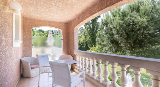 Номер Luxury Les Bastides Saint Paul