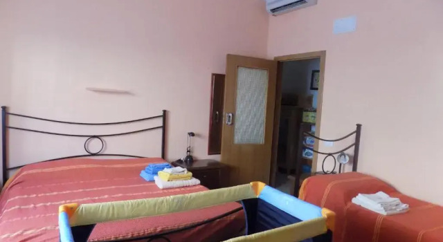 Standard- tredobbelt værelse B&B Falcone