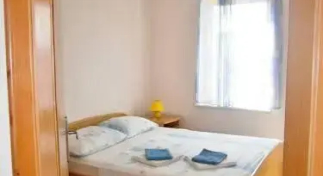 Sun House Apartments