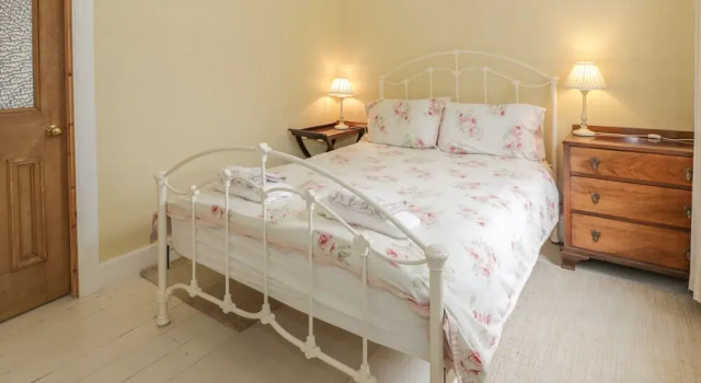 3 Burnside Cottages, Buchen Sie Ferienhaus Linlithgow West Lothian