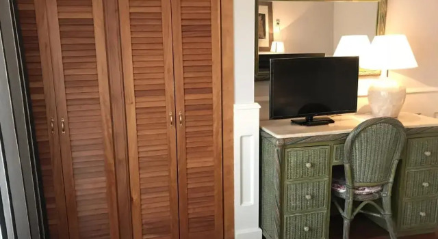 Трёхместный номер Standard с видом на город Hotel & Restaurant Vostra Llar