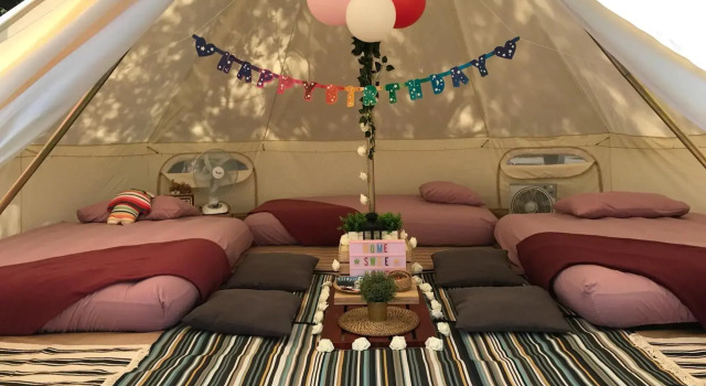 Glamping kaki singapore-Standard medium bell tent, Prenota Campeggio Singapore Singapore