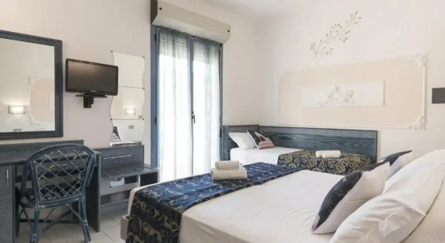 Номер Comfort Royal Boutique Hotel NUOVA GESTIONE