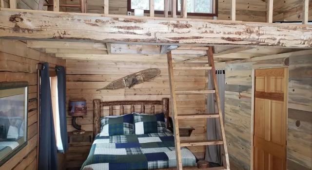 Avens Alaska, Rezerwuj Dom wakacyjny  