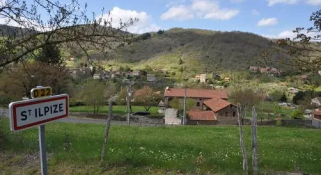 Les 5 Noyers, Prenota Hotel Hotel a Alvernia con parcheggio, Parcheggio