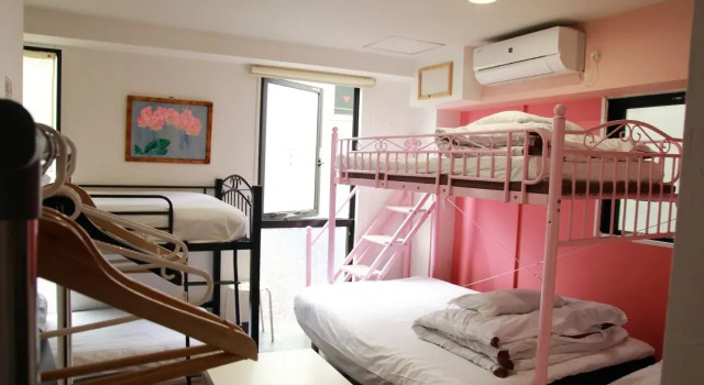 Stay Miya - Hostel