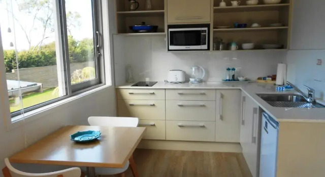 Студия с балконом Oneroa Secret Garden Apartments