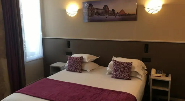 Номер Standard hotel Louvre Sainte Anne
